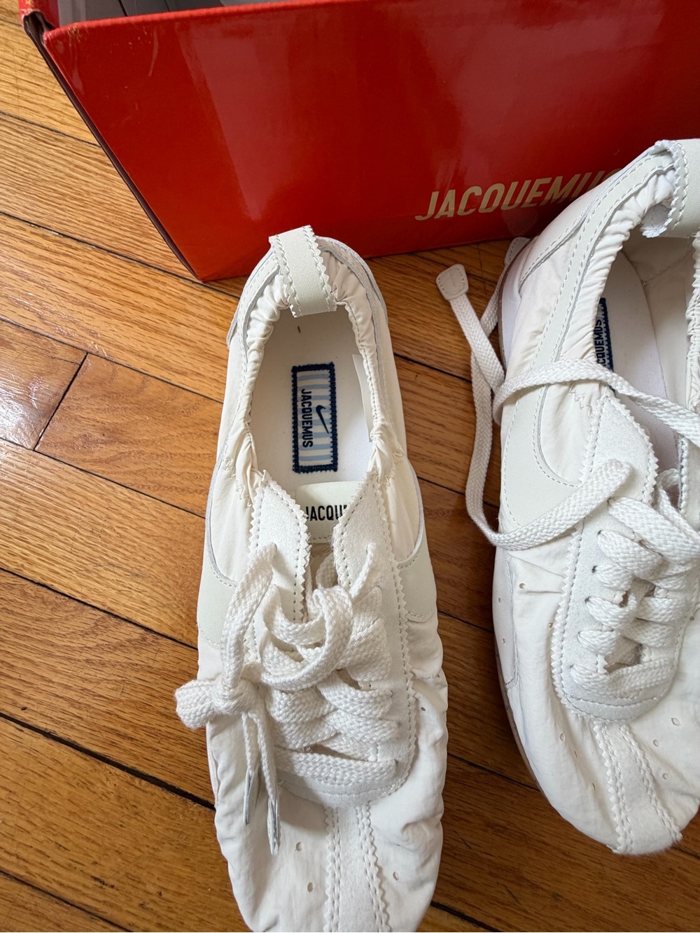 NWT Nike x Jacquemus Moon Shoes - Soft Pearl Size 8 - Picture 5 of 5